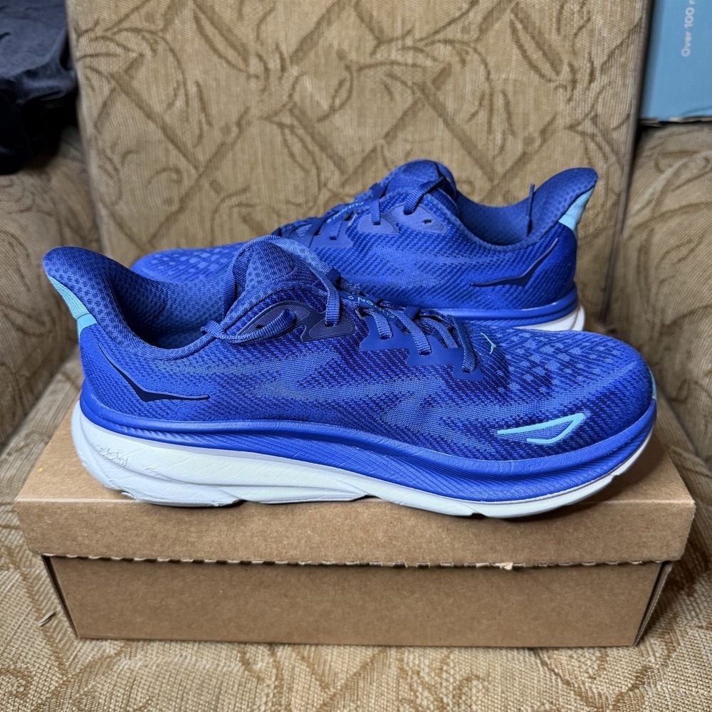 Hoka One One Clifton 9 Running Shoes Womens Size 10.5B Bold Blue Colorway EUC! - Picture 2 of 9